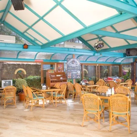 Hotel apartamentowy Siesta