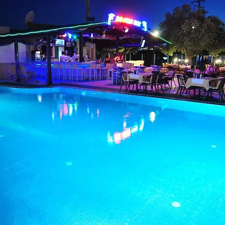 Apartmanhotel Siesta 3*